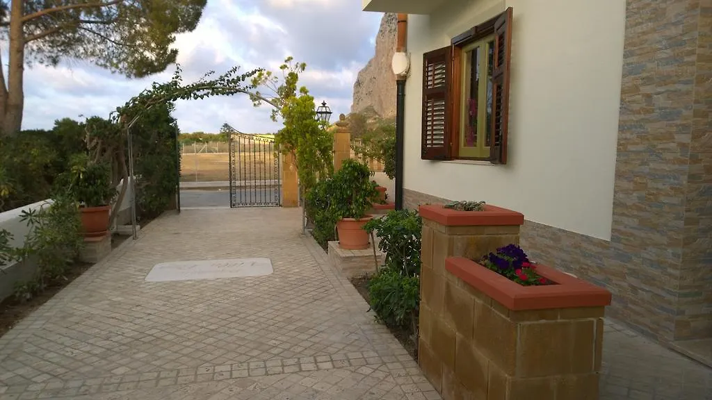 *** Bed & Breakfast B&B Villa Bea San Vito Lo Capo Italien